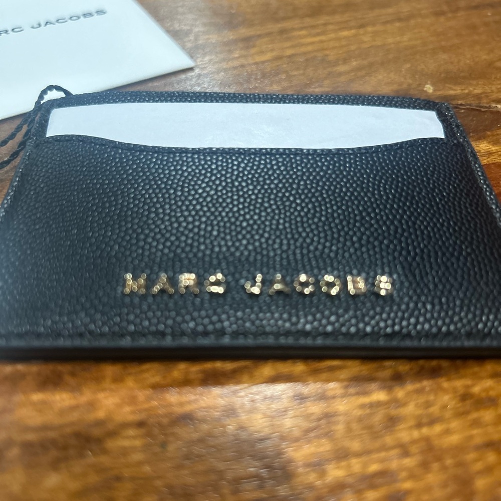 MARC JACOBS card case black pebbled leather New w Tags & Care Card - Picture 4 of 7